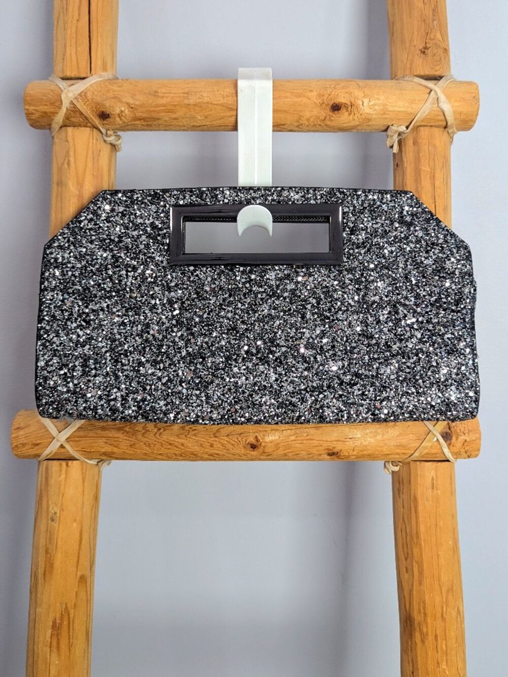 *EXPRESS Glitter Metallic Clutch Purse